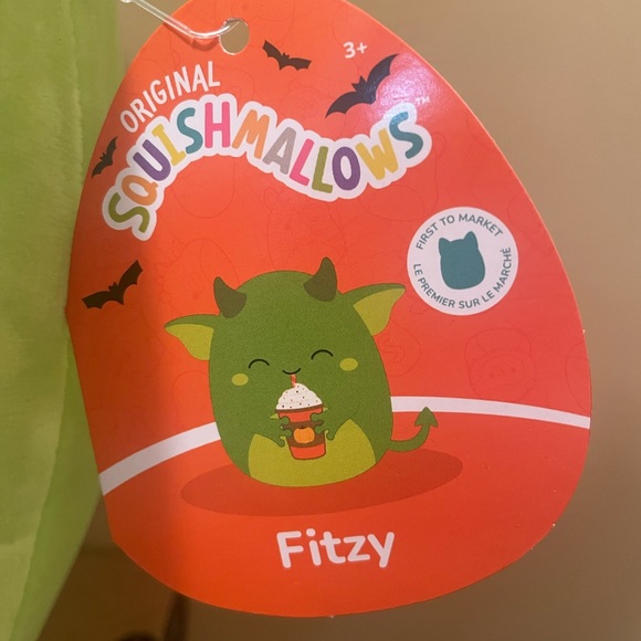 Squishmallows Fitzy Halloween with drink - Picture 3 of 5